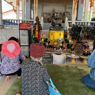 บรรยากาศ วัดเกาะเปริด