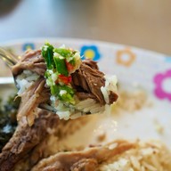 เมนูของร้าน ขาหมูไทยเพชร