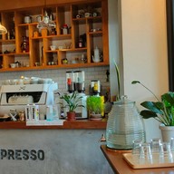Happy Espresso วงเวียน 22