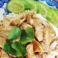 ข้าวหมูอบ-ไก่อบ & กะเพรา BY ป้านงค์ 0
