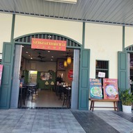 โกวหลิง ก๋วยเตี๋ยวเรือ