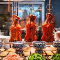 The Square โรงแรมโนโวเทลกรุงเทพแพลตตินั่ม