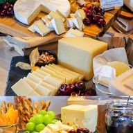 The Square โรงแรมโนโวเทลกรุงเทพแพลตตินั่ม