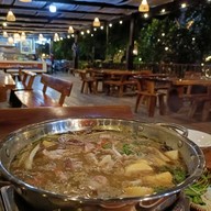 LONGDOO CAFE -