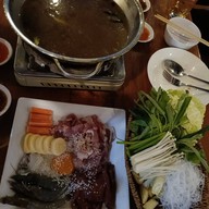 LONGDOO CAFE -