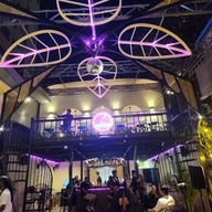 บรรยากาศ Can Can Phanom Penh