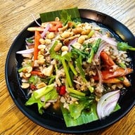 เมนูของร้าน 4แยกนมหก