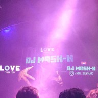 บรรยากาศ Love Lounge Cambodia