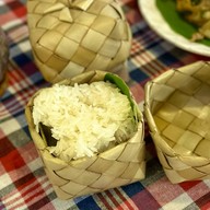 เมนูของร้าน ฮ้านจาวเหนือ สาขาลำพูน