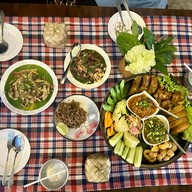 ฮ้านจาวเหนือ สาขาลำพูน