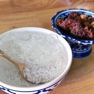 เมนูของร้าน ข้าวแช่แม่อร