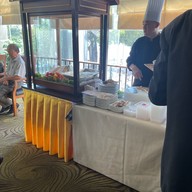 The Cafe โรงแรมมณเฑียร ริเวอร์ไซด์