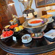 The Cafe โรงแรมมณเฑียร ริเวอร์ไซด์