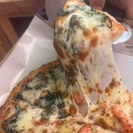 Famous pizza เฟมัส พิซซ่า