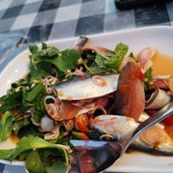เมนูของร้าน ครัวเรือโป๊ะ