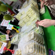 มะม่วงน้ำปลาหวานมือทอง ตลาดนัดรถไฟศรีนครินทร์