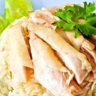 หมูปิ้งโบราณ แม่สมบูรณ์ ข้าวเหนียวหมูปิ้ง แม่สมบูรณ์