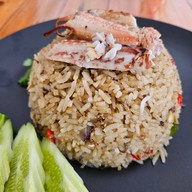 หมี่เกี๊ยวโคตรปู