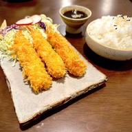 โรงเตี๊ยม โอเด้ง อุด้ง คัตสึ แกงกะหรี่ เมืองเลย