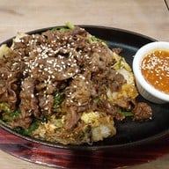 เนื้อแท้ ซีคอนสแควร์ ศรีนครินทร์