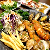 โรงเตี๊ยม โอเด้ง อุด้ง คัตสึ แกงกะหรี่ เมืองเลย