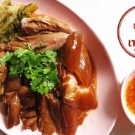 เหลียง ขาหมู Pratunam