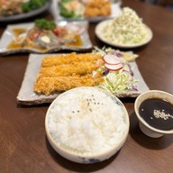 โรงเตี๊ยม โอเด้ง อุด้ง คัตสึ แกงกะหรี่ เมืองเลย