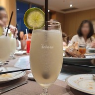 เมนูของร้าน STELLA PALACE 79th Fl. Baiyoke Sky Hotel