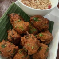 เมนูของร้าน ผัดไท เตาถ่าน เจ๊อ้วน ดอนเมือง