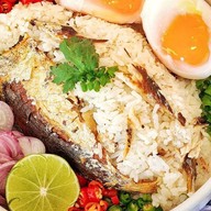 ลาบร้อยเอ็ด CJ