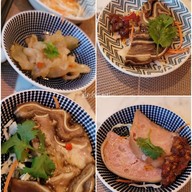 เมนูของร้าน STELLA PALACE 79th Fl. Baiyoke Sky Hotel