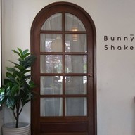 BUNNY SHAKE CAFE บางพระ สาขาบางพระ