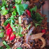 ร้านเจห้าแยกสายน้ำผึ้ง ร้อยเอ็ด