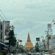 ร้านนายฉั้ว