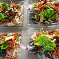 ร้านเจห้าแยกสายน้ำผึ้ง ร้อยเอ็ด