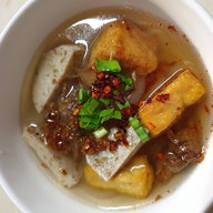 ร้านเจห้าแยกสายน้ำผึ้ง ร้อยเอ็ด