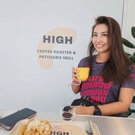 เมนูของร้าน High Coffee Roaster and Patissier