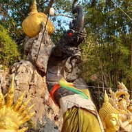 บรรยากาศ วัดถ้ำคีรีธรรม