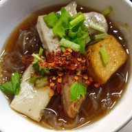 ร้านเจห้าแยกสายน้ำผึ้ง ร้อยเอ็ด