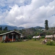 22 AQUARIUS GLAMPING CAFE'