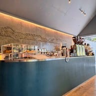 NOV x IRL COFFEE BAR โนฟ เอ็กซ์ ไอ อาร์ แอล คอฟฟี่ บาร์