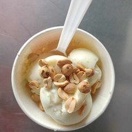 เจ๊ย้งไอติม ตลาดเก่า