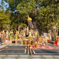 บรรยากาศ วัดถ้ำคีรีธรรม