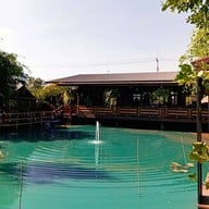 บรรยากาศ เนื้อตุ๋นทุ่งทอง