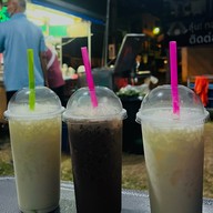 ร้านสมบัตินมสด