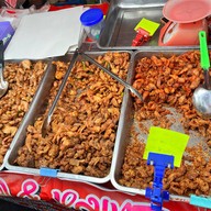 ไก่ทอดเจ๊ภัทร บิ๊กซีเเวทคหะพระราม2ตลาดกรีนเวลท