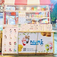 นมหมีปั่น กาแฟโบราณ มะพร้าวปั่นนมสด Numi(นูมิ) ตลาดนัดเพลินการ์เด้น บ่อวิน