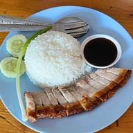 เมนูของร้าน เลือดหมูราชวงศ์