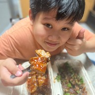พี่ผัด BBQ คู้ซ้าย