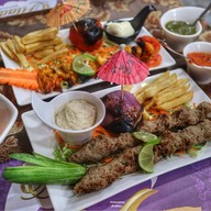 ALADEEN  RESTAURANT & CAFE